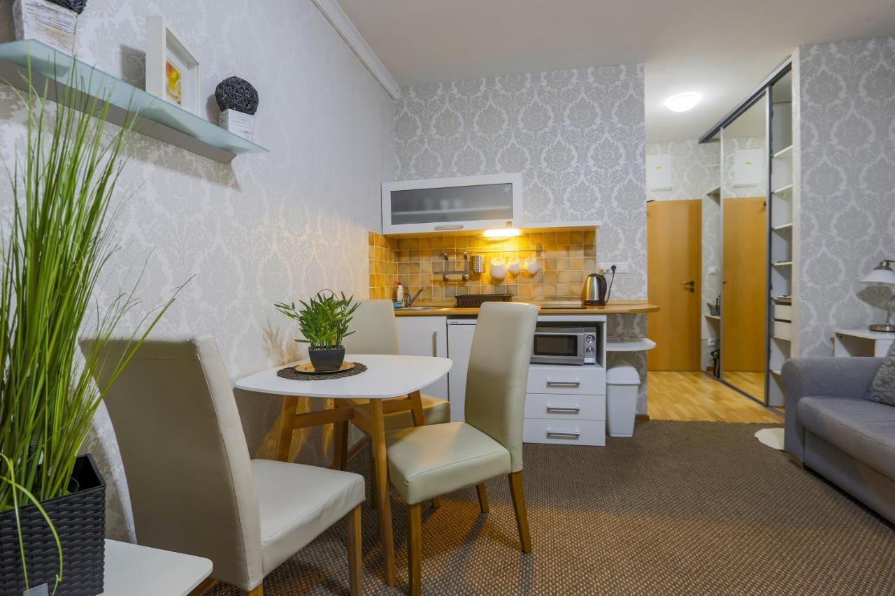 Apartmany Fatrapark 1 S Wellnessom Hrabovska Dolina 鲁容贝罗克 外观 照片