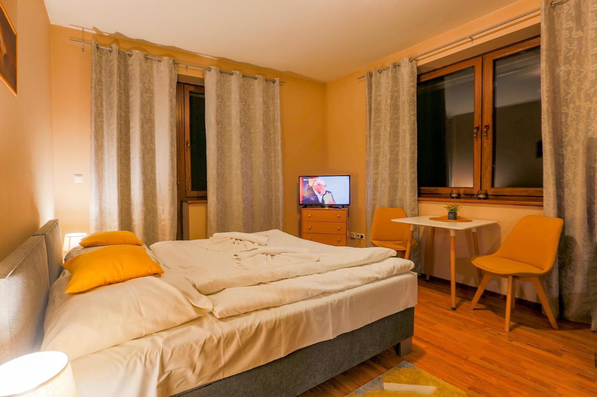 Apartmany Fatrapark 1 S Wellnessom Hrabovska Dolina 鲁容贝罗克 外观 照片